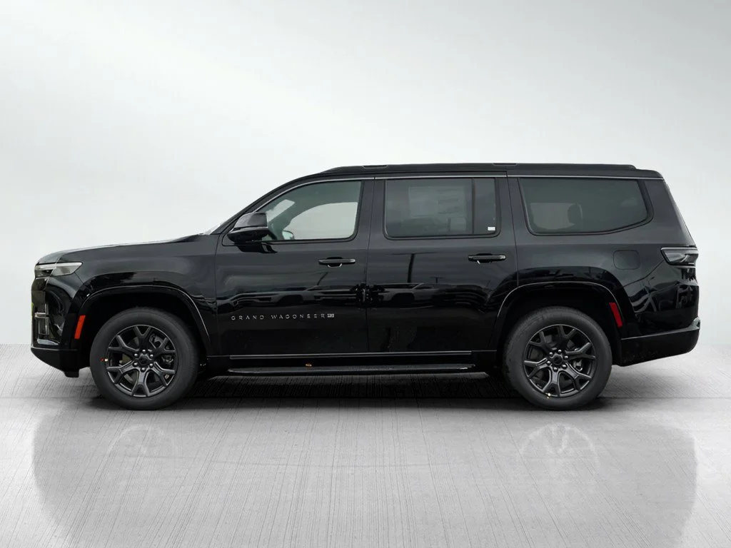 New 2026 High Gloss Black Jeep Limited Altitude image 4