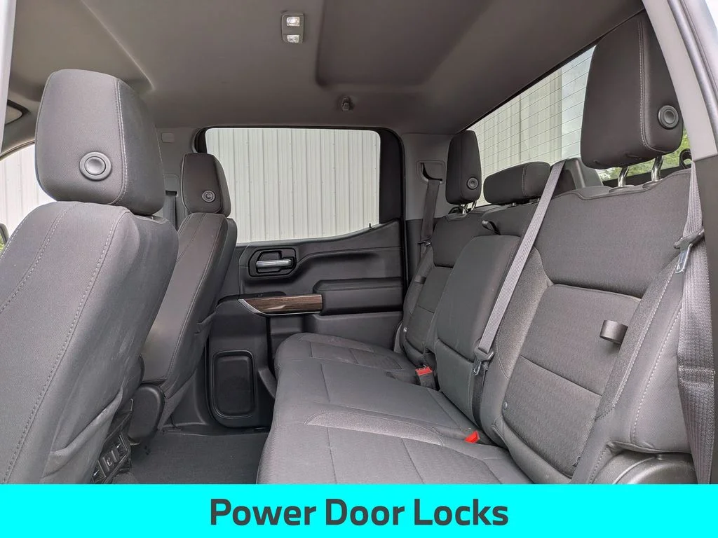 Used 2021 Silver Chevrolet RST image 25