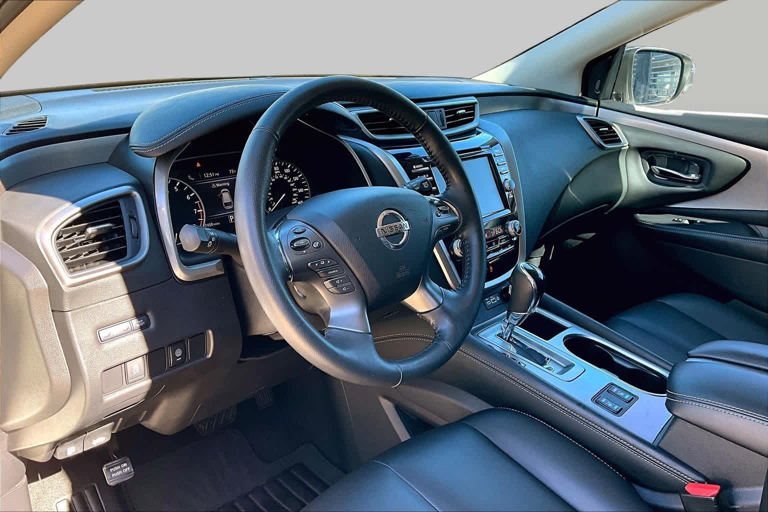 Used 2021 Pearl White Tricoat Nissan SV image 18