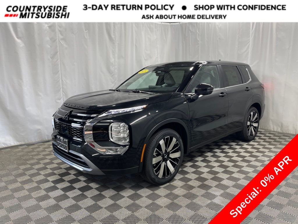 2025 Mitsubishi Outlander SE