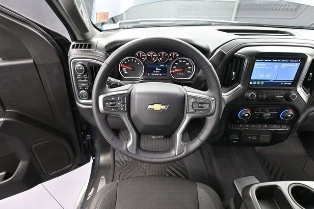 2022 Chevrolet Silverado 1500 Limited LT - Photo 30