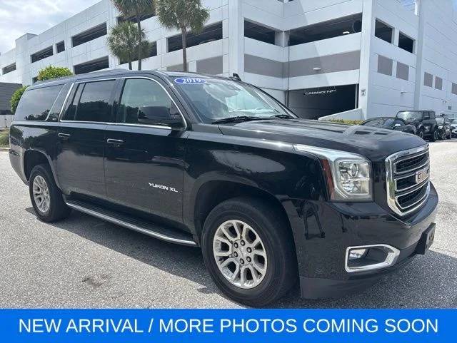 2019 GMC Yukon 4WD SLT's photo
