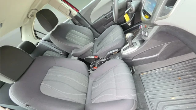Used 2015 Crystal Red Tintcoat Chevrolet LT image 13