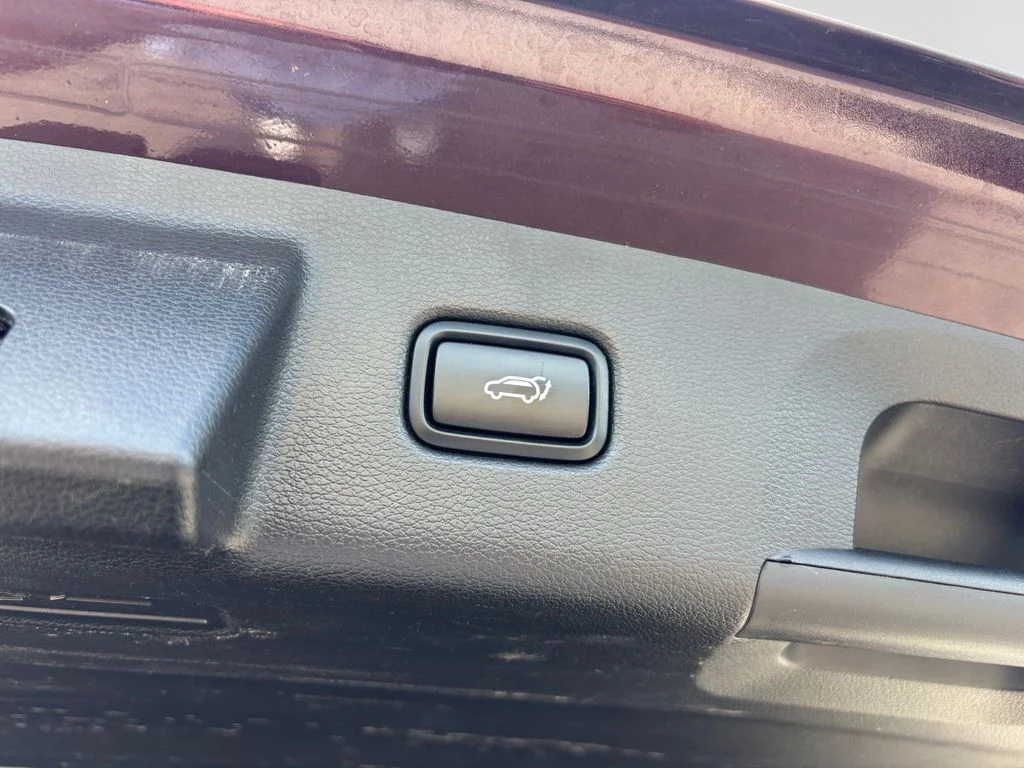 Used 2022 Purple Kia SX image 55