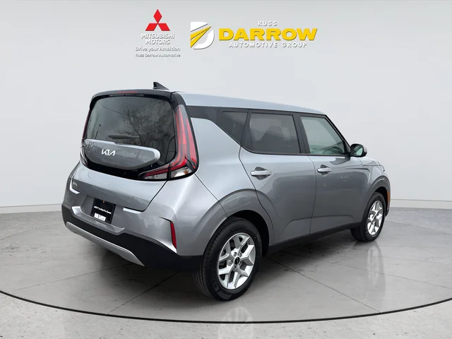 Used 2025 Silver Kia LX image 5