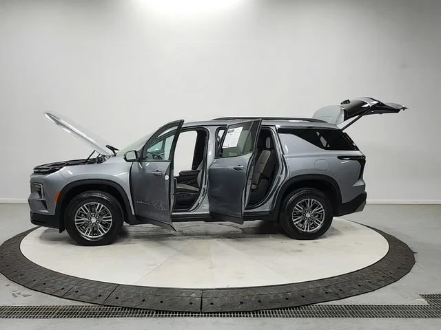Used 2025 Sterling Gray Metallic Chevrolet LT image 12