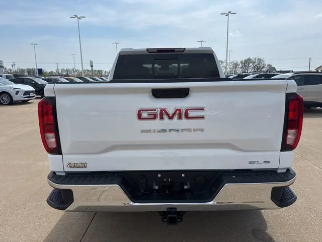 New 2026 Summit White GMC SLE image 4