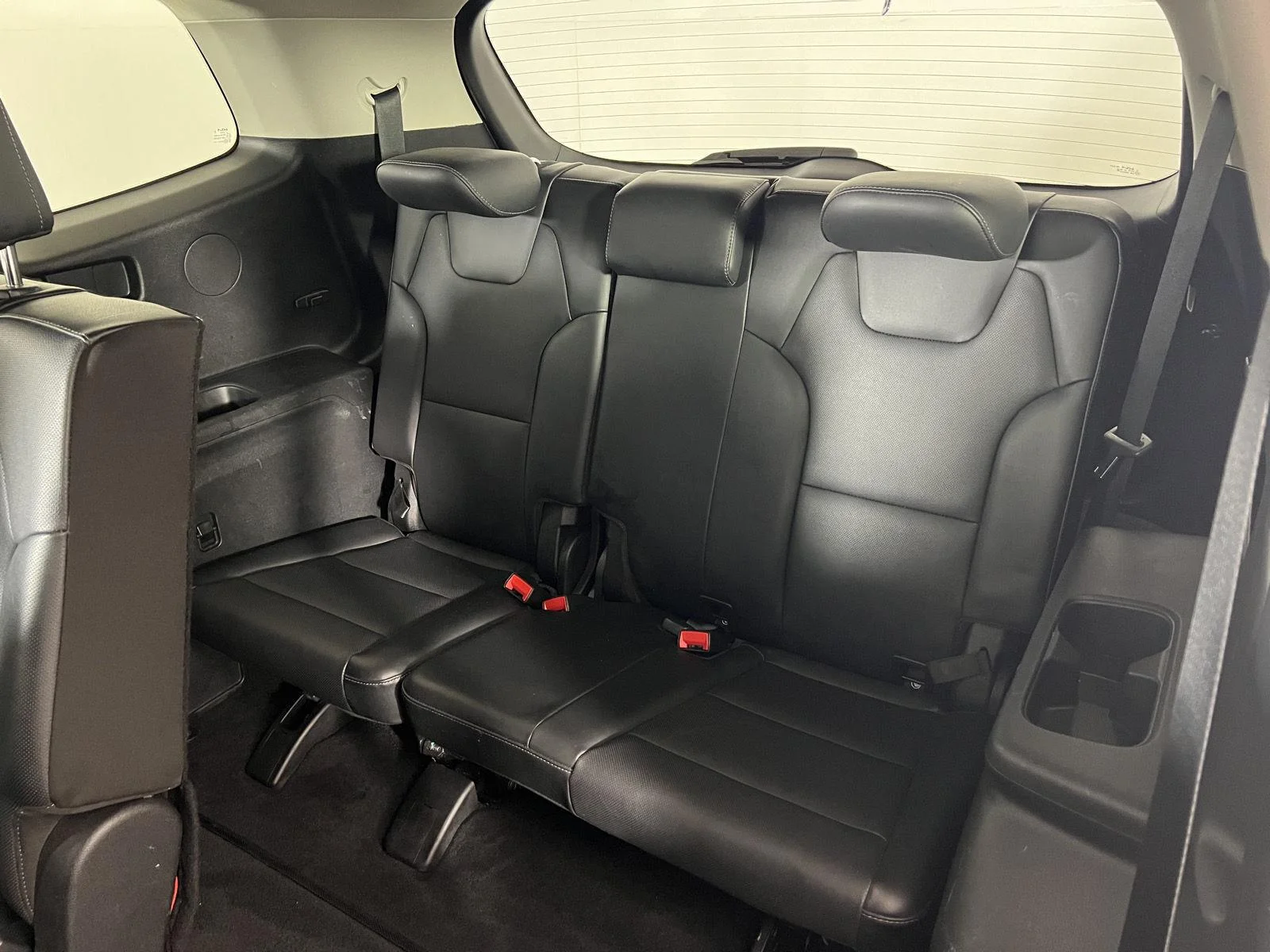 Used 2022 Ebony Black Kia EX image 31