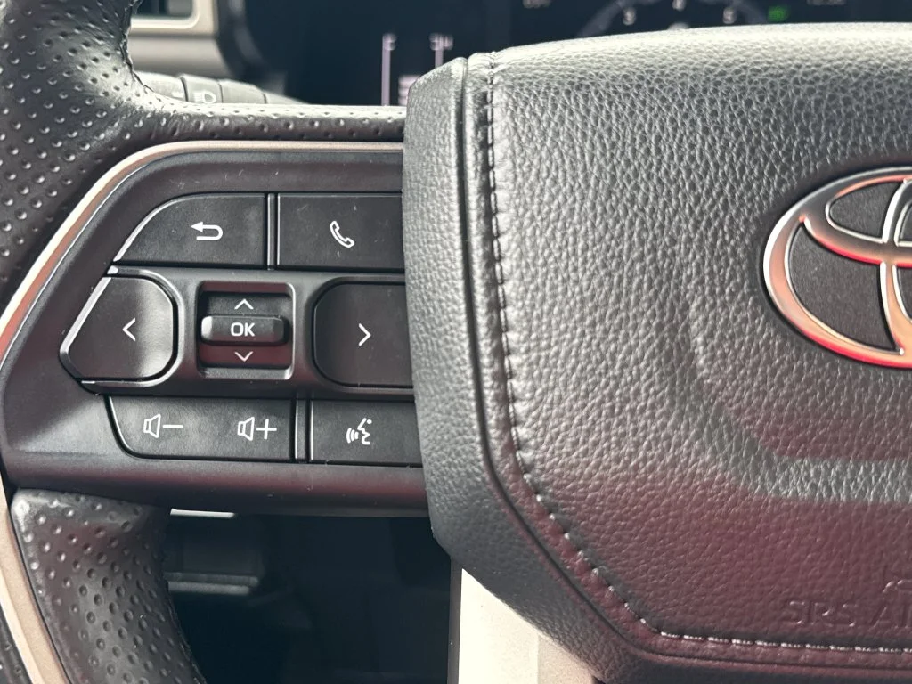Used 2026 Black Toyota SR5 image 20