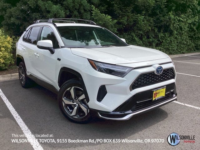 2024 Toyota RAV4 Prime SE