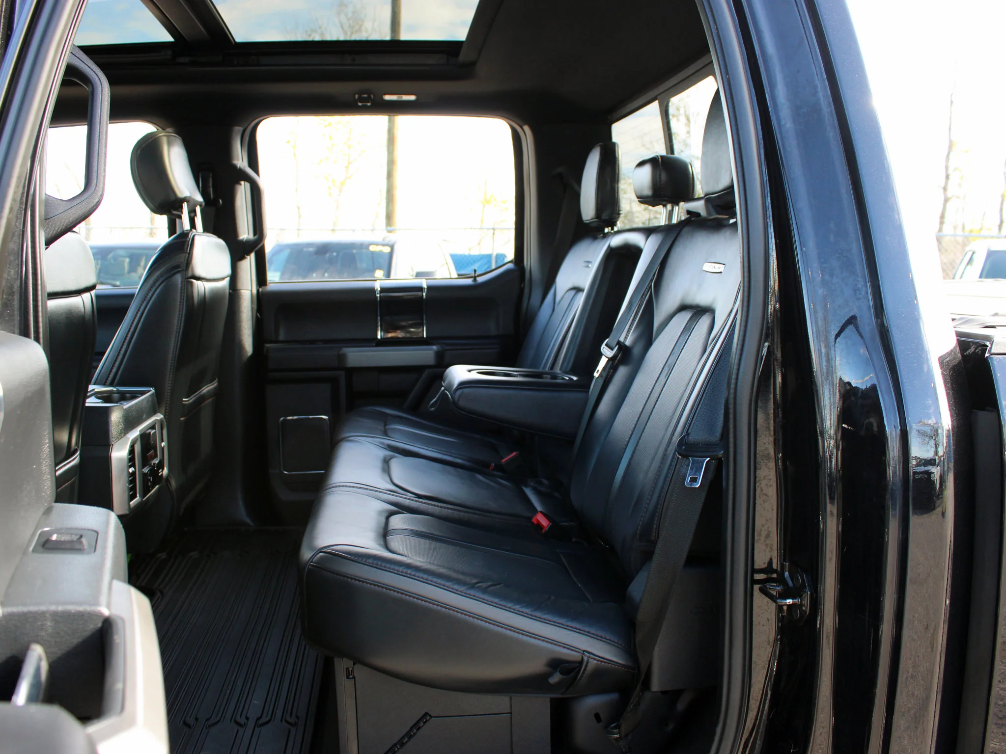Used 2022 Black Ford Platinum * No Accidents | 3M PPF | Apple CarPlay | Diesel | Massage Seats | Tonneau Cover | B&O image 17