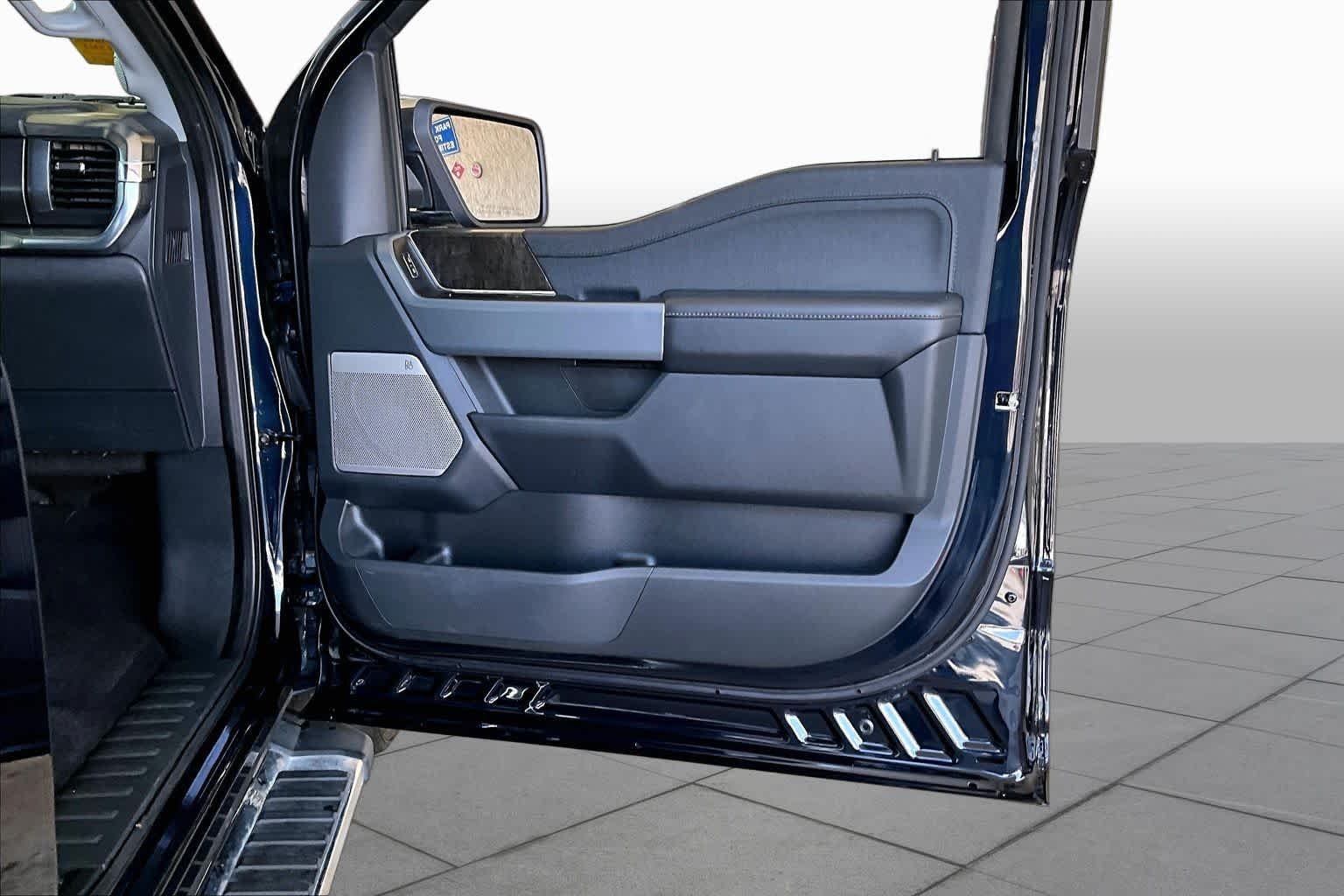 Used 2023 Antimatter Blue Ford LARIAT image 22