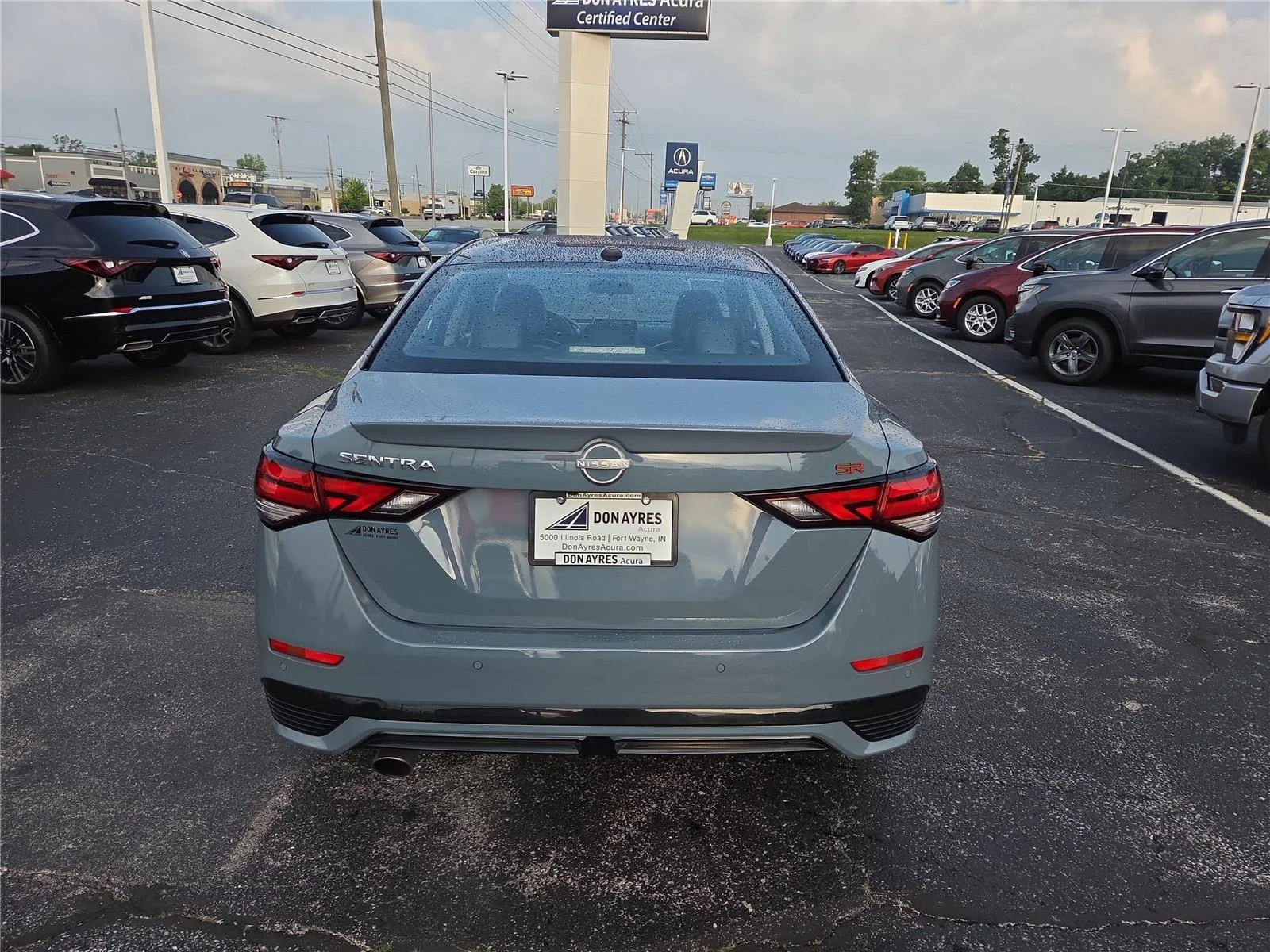 Used 2024 Atlantic Gray Metallic/Super Black Nissan SR image 29