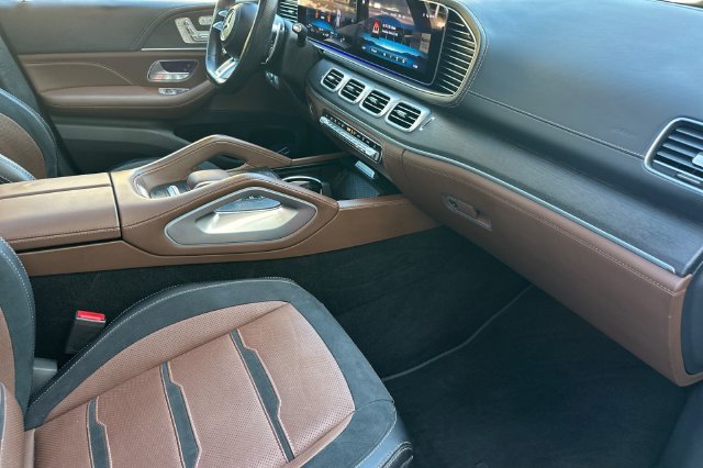 Used 2024 Blue Mercedes-Benz GLE 63 S AMG® image 15