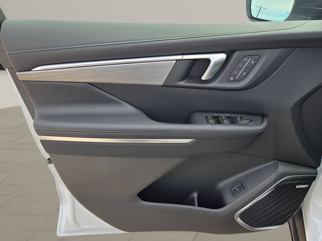 2026 Buick Enclave Preferred - Photo 22