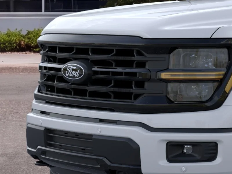 New 2026 Oxford White Ford XLT image 45