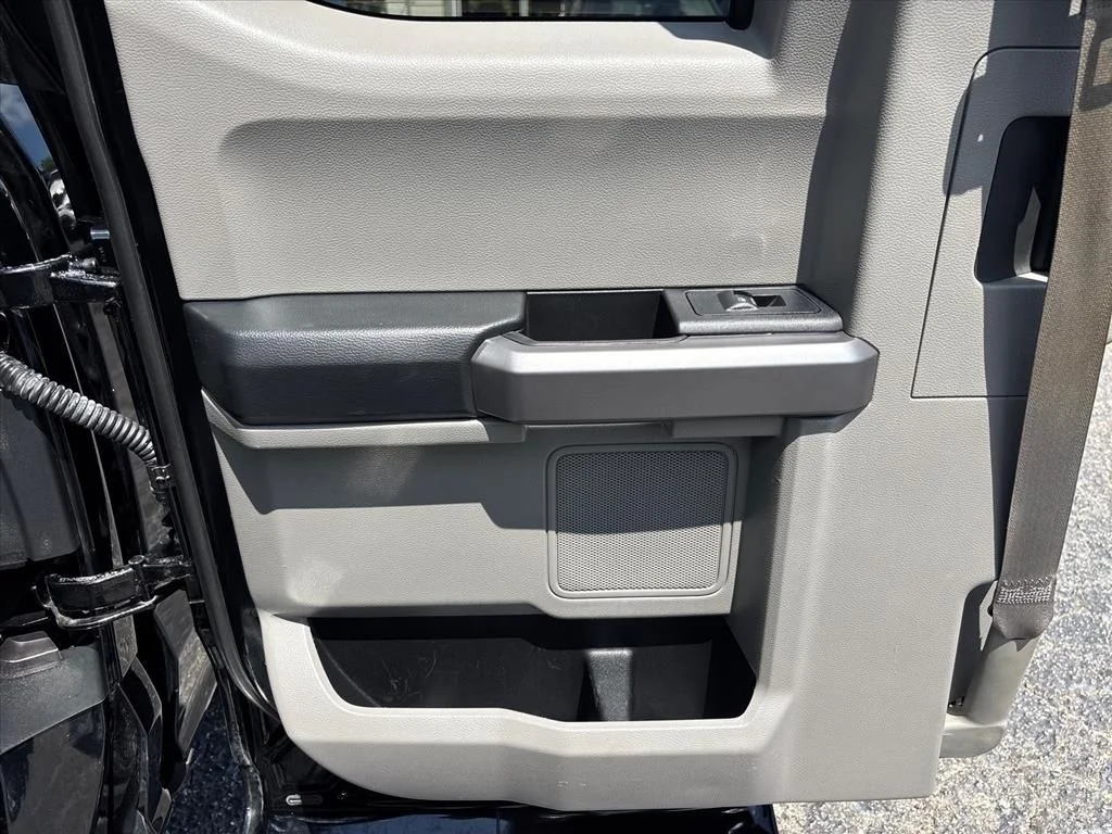 Used 2018 Black Ford XLT image 20