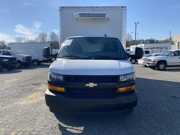 Used 2024 White Chevrolet Work Van image 3