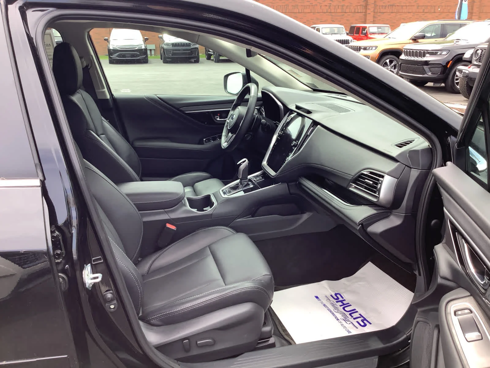 Used 2025 Crystal Black Silica Subaru Limited image 8
