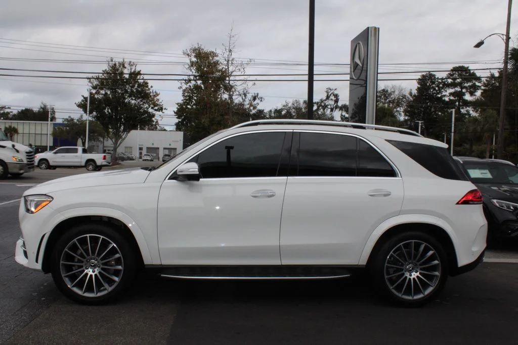 Certified Used 2021  Mercedes-Benz GLE 350 image 8