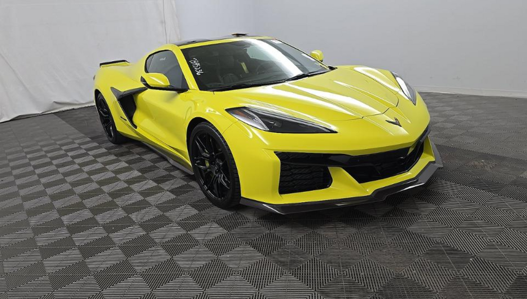 2023 Chevrolet Corvette Z06 Coupe 2LZ's photo