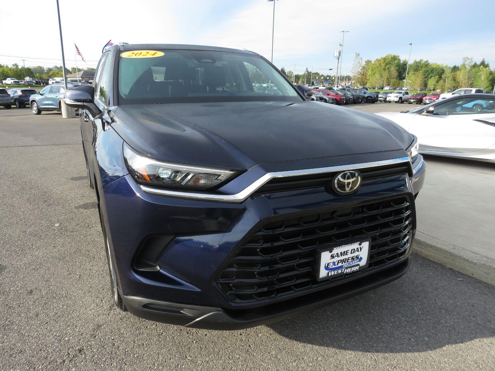 Used 2024 Blueprint Toyota XLE image 4