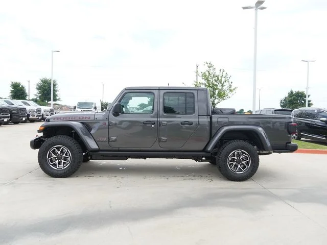 New 2026 Granite Crystal Metallic Clear-Coat Exterior Paint Jeep Rubicon image 6