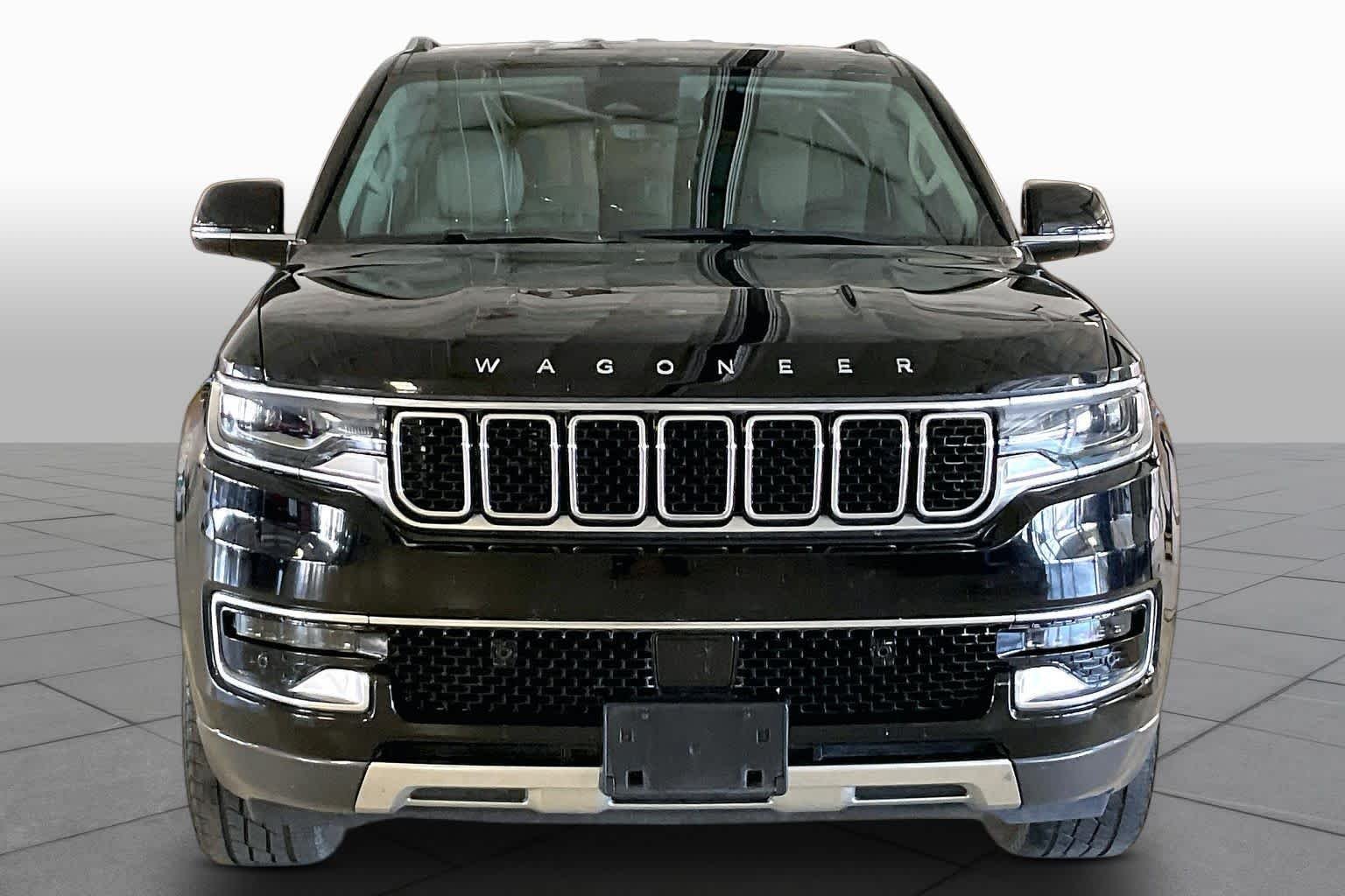 2022 Jeep Wagoneer 3
