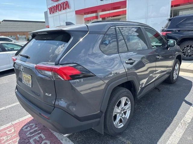 Used 2025 Gray Toyota XLE image 3