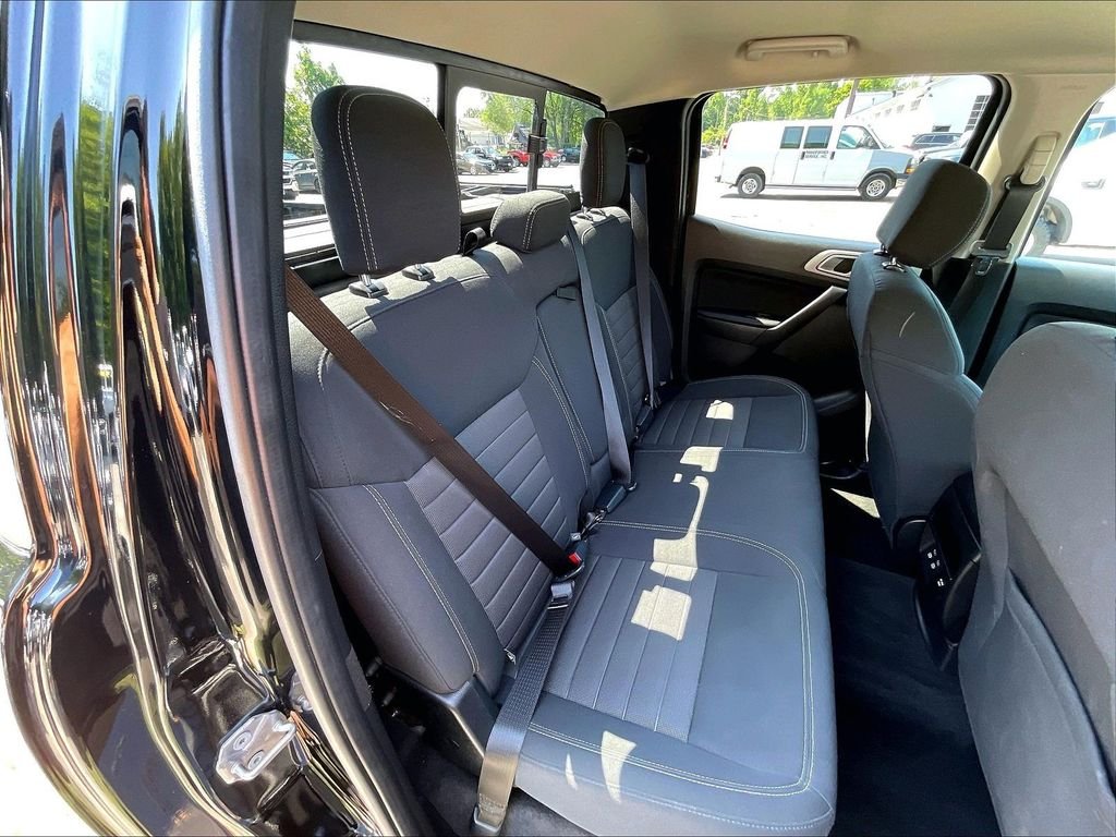 Used 2020 Black Ford XLT image 19