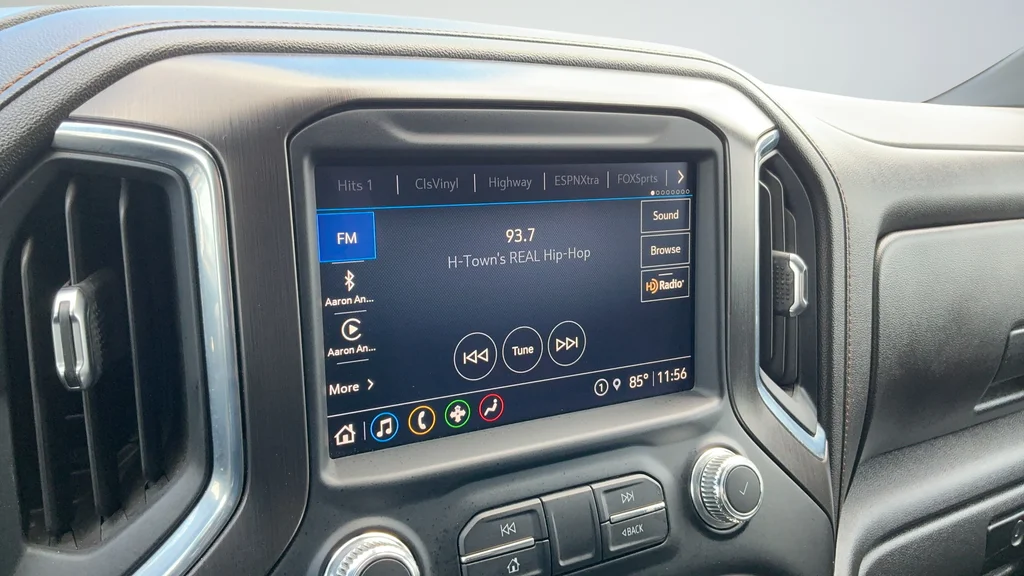 Used 2021 Black GMC AT4 image 11