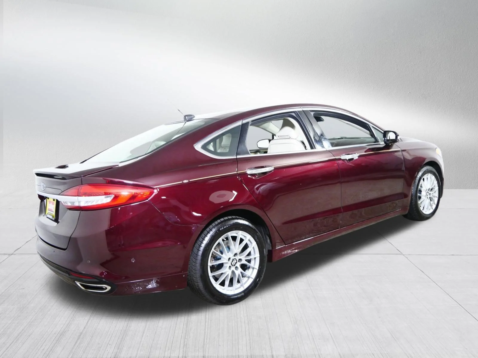 Used 2017 Burgundy Velvet Metallic Tinted Clearcoat Ford Titanium image 7