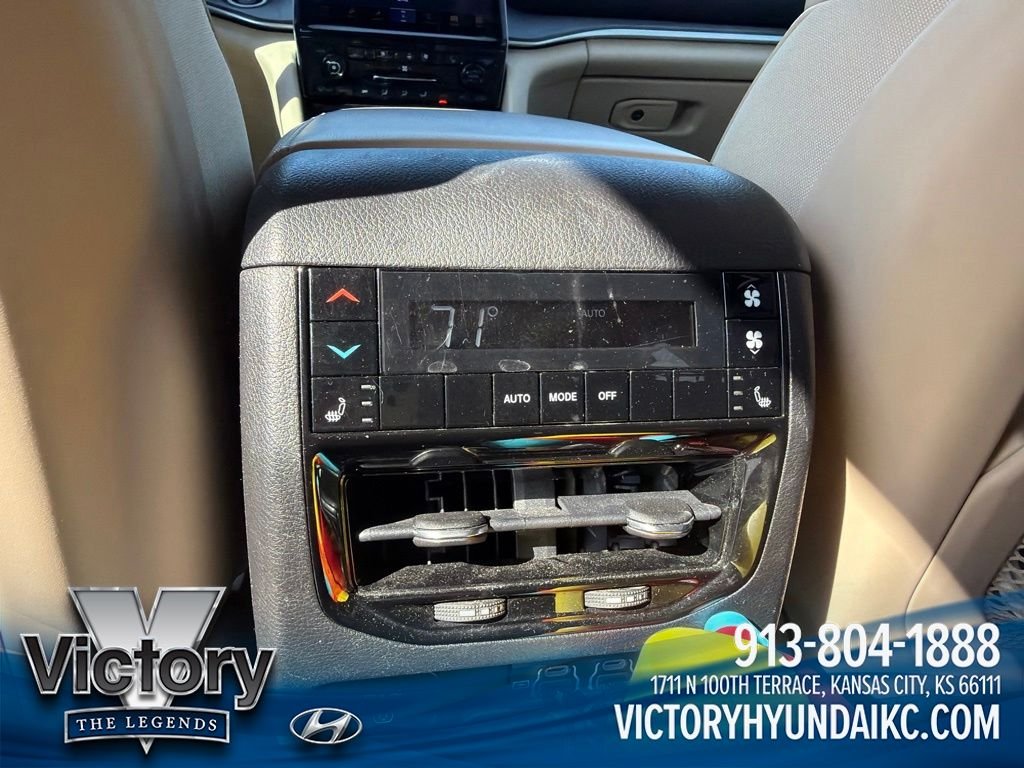 Used 2022 White Jeep Limited image 11