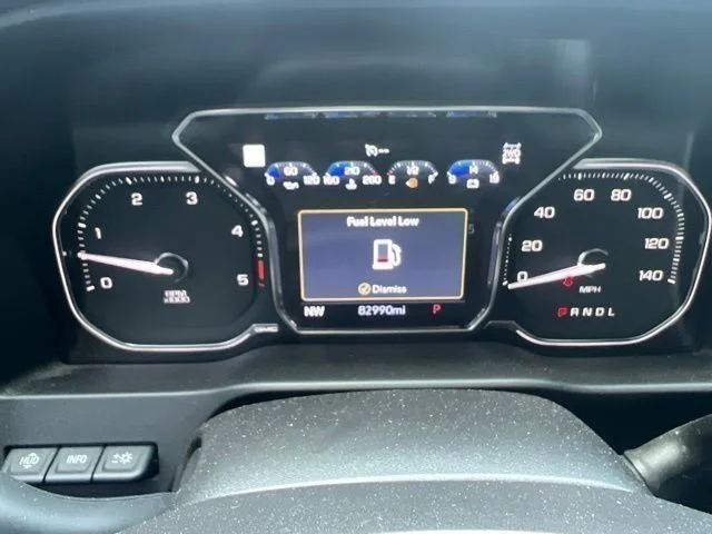 Used 2021 Black GMC Denali image 41