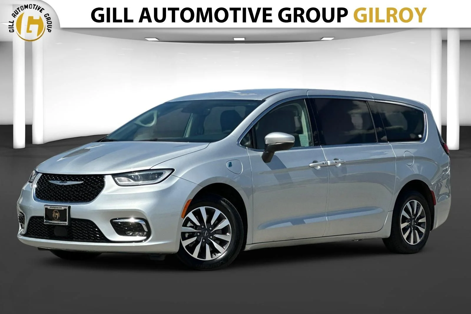 2023 Chrysler Pacifica Hybrid Touring L