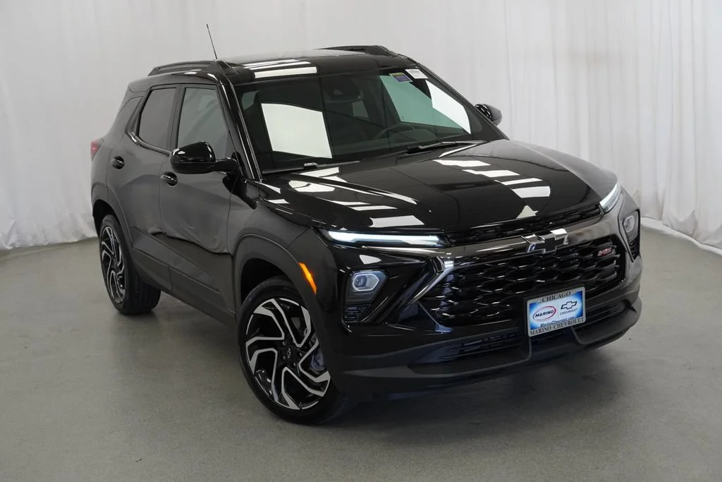 New 2026 Mosaic Black Metallic Chevrolet RS image 34