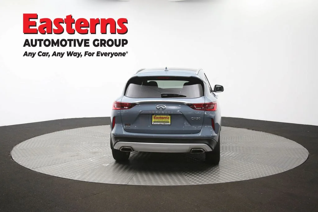 Used 2023 Gray INFINITI LUXE image 40