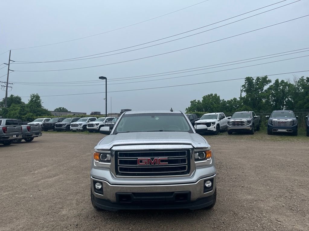 Used 2015 Quicksilver Metallic GMC SLE image 3