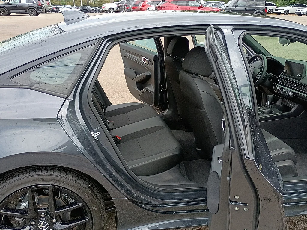 Certified Used 2026 METEORITE GRAY Honda Sport image 14