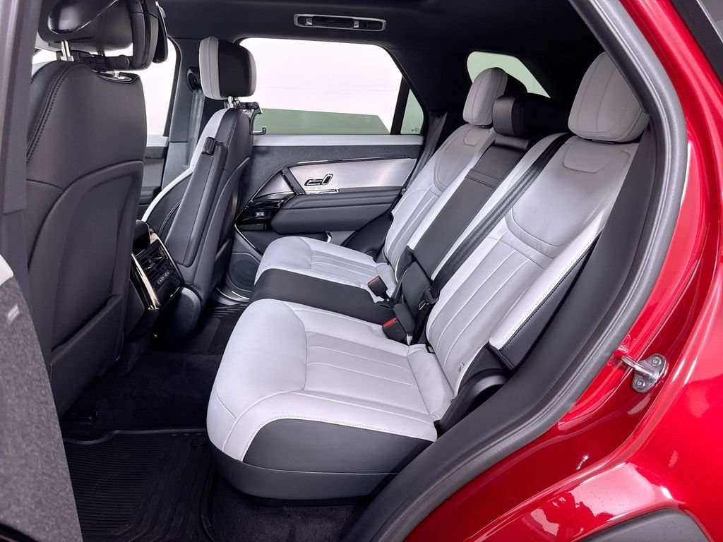 New 2026 Firenze Red Land Rover Dynamic SE image 20