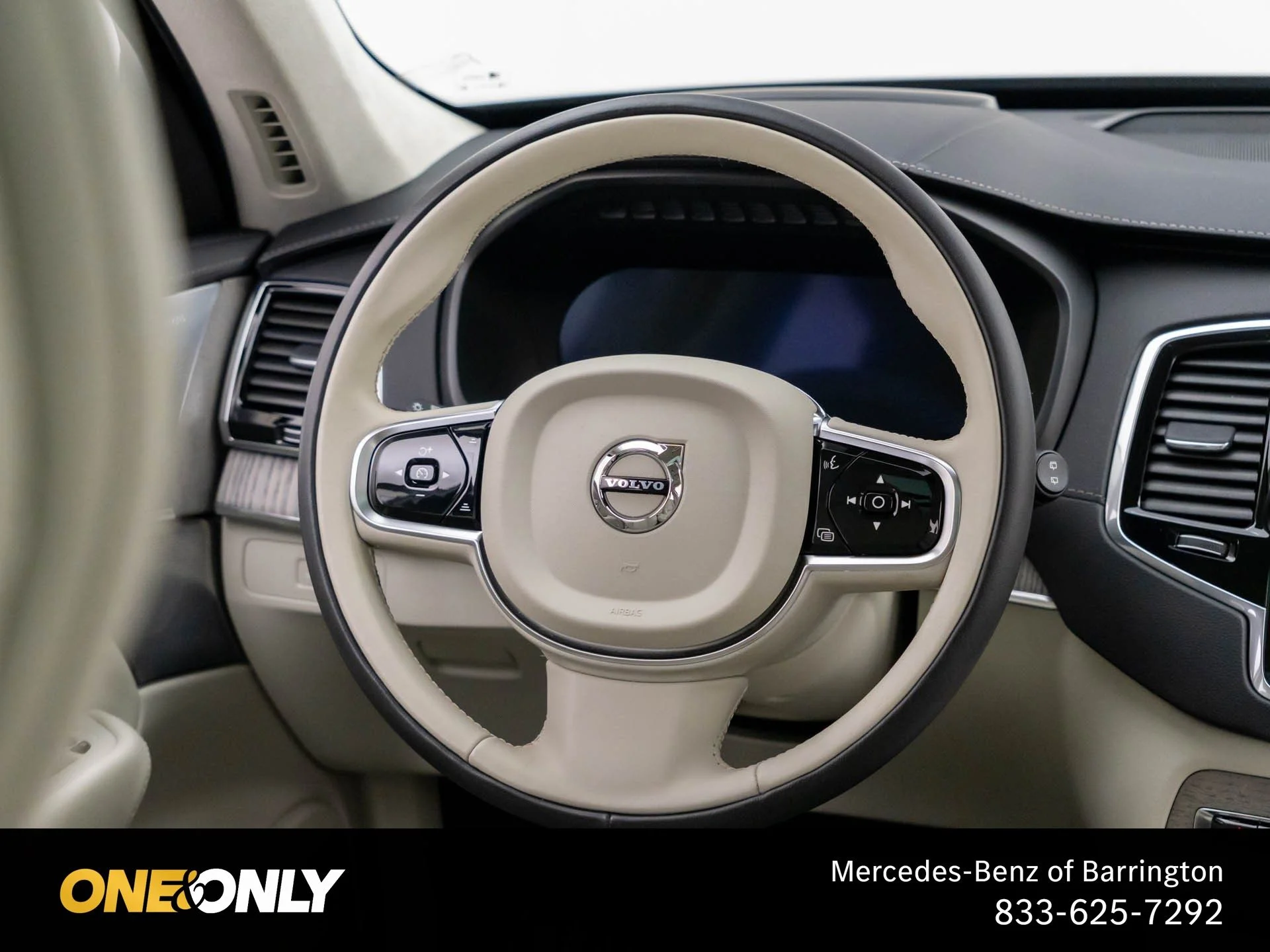 Used 2024 Silver Volvo Ultimate image 11