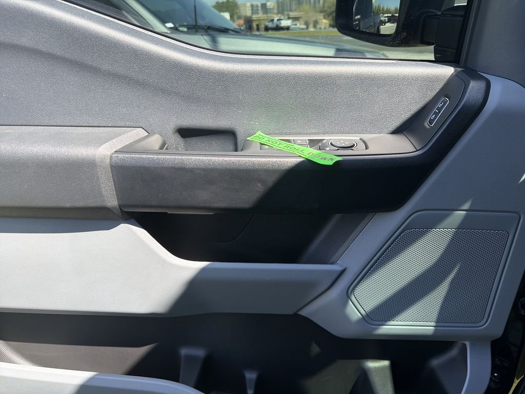 2025 Ford F-250 Super Duty XL - Photo 22
