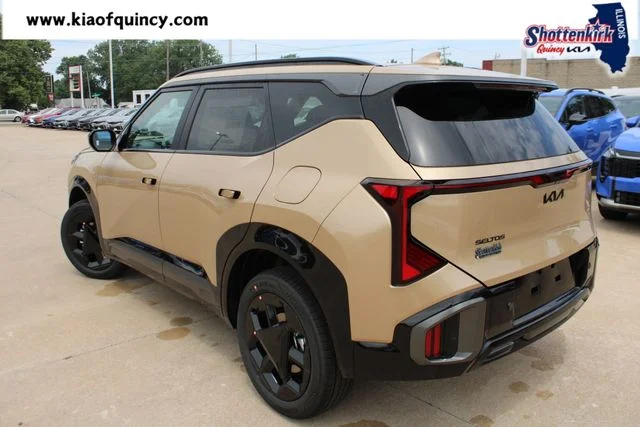 New 2027 Brown Kia X-Line S image 10