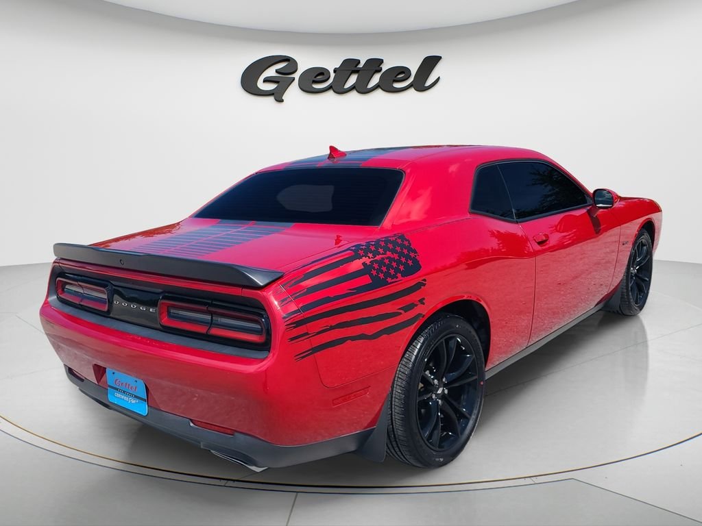 Used 2018 Red Dodge R/T image 5
