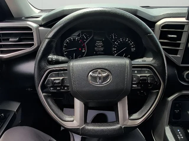 Used 2022 White Toyota SR5 image 24