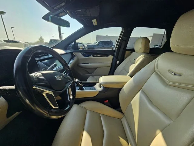 Used 2019 Dark Mocha Metallic Cadillac Base image 14