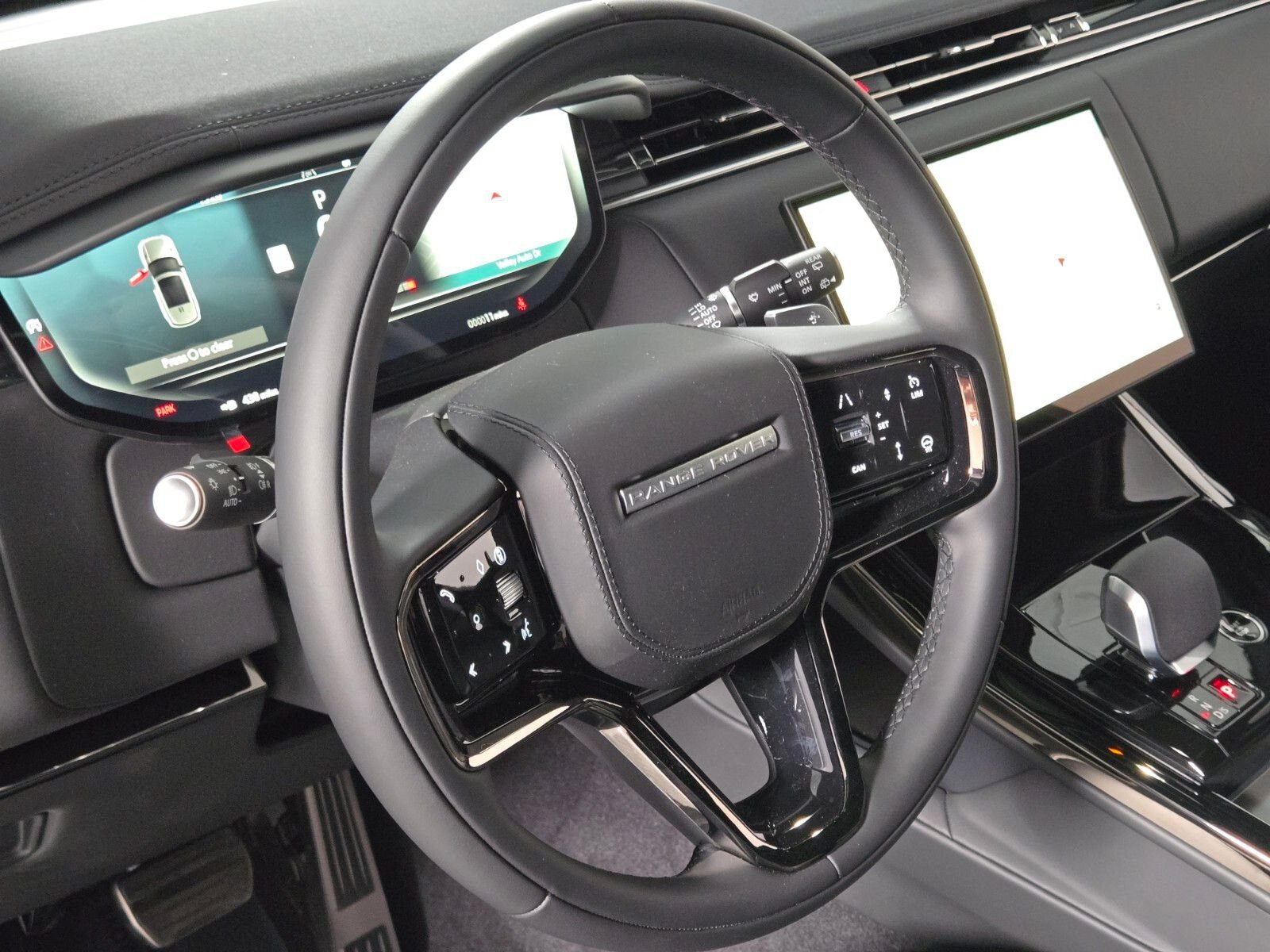 New 2026 Borasco Grey Land Rover Dynamic SE image 23