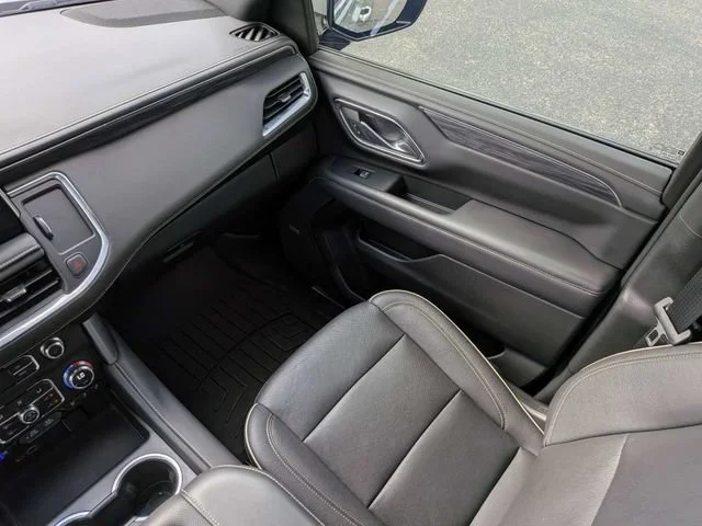 Used 2023 STERLING METALLIC GMC SLT image 18