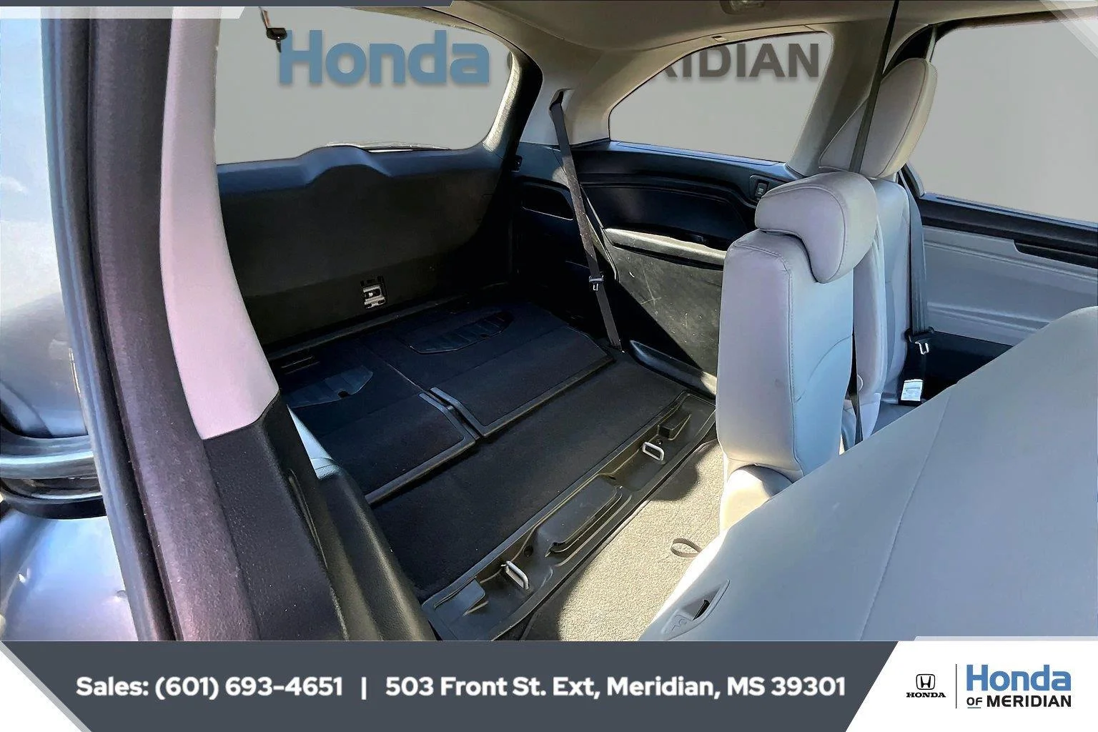 Used 2019 Lunar Silver Metallic Honda EX-L image 21