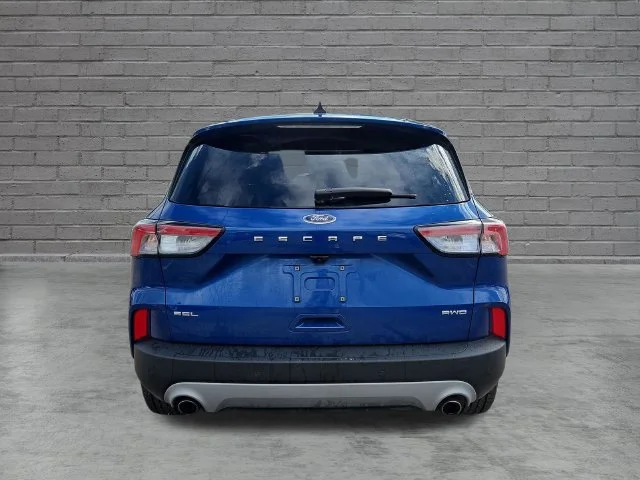 Used 2022  Ford SEL image 4